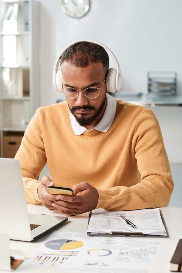 Quelle application de gestion des interventions terrain est la plus adaptée pour un prestataire de service en maintenance?